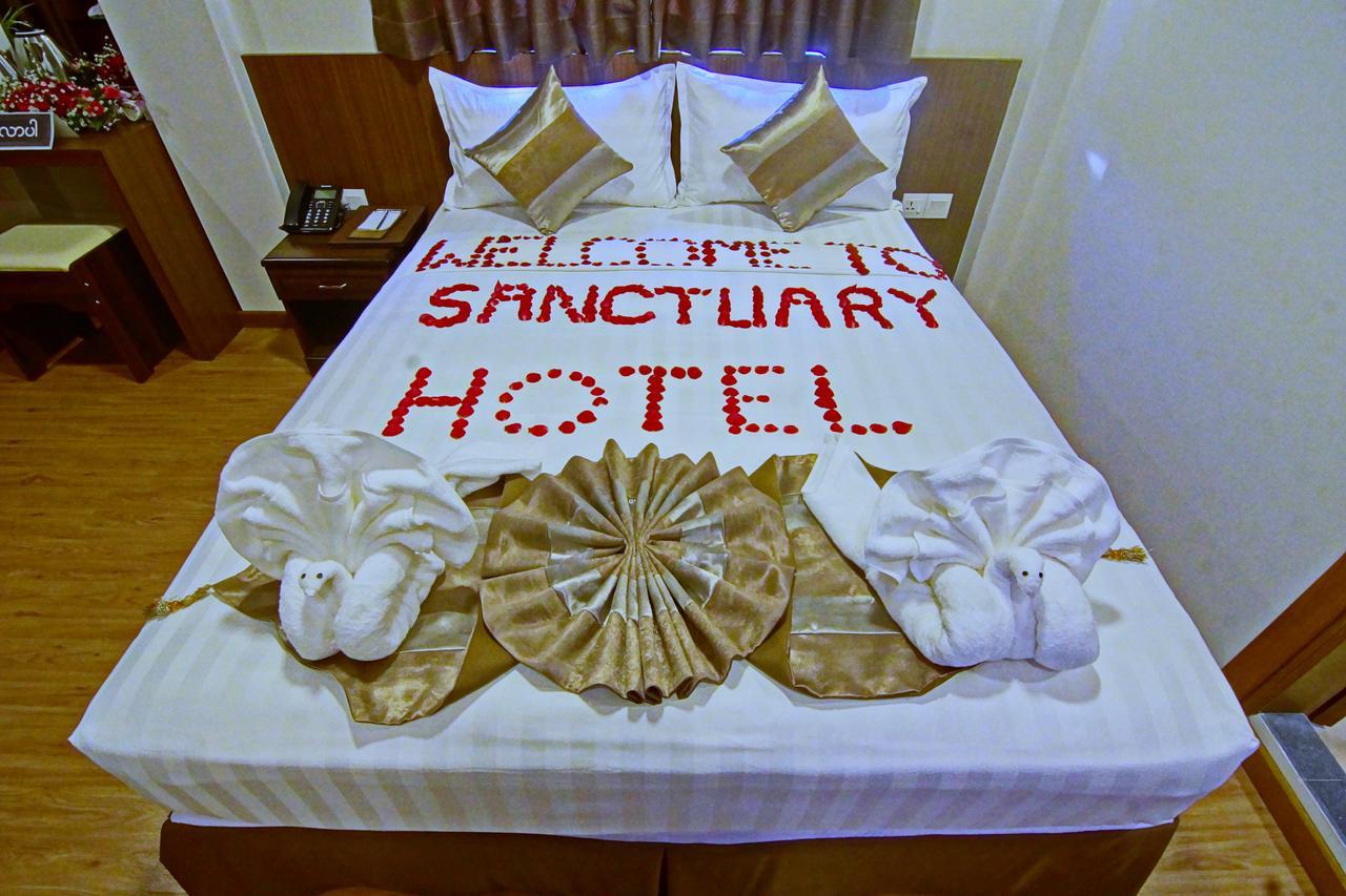 Sanctuary Hotel Mandalay Exterior foto